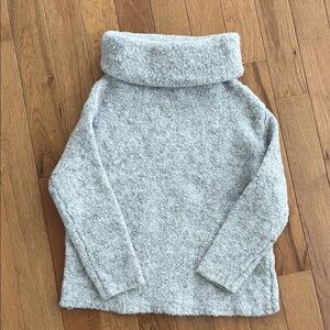 Elegant Heather Gray Turtleneck Sweater